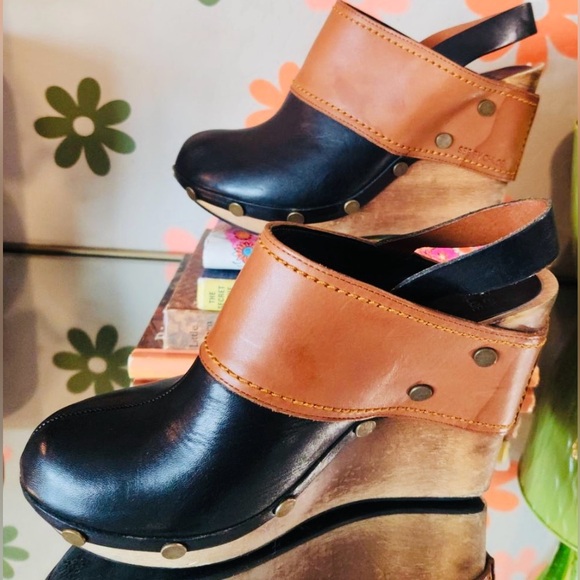 See By Chloe wood clog/mule - size 36 - Picture 2 of 4